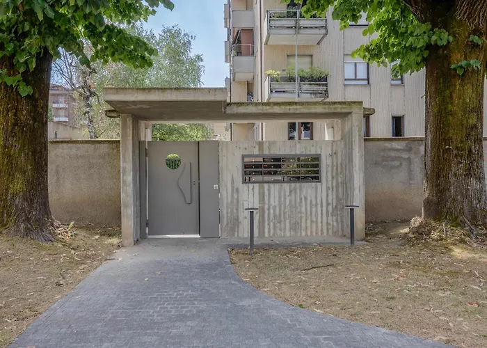 Charming Garden Hideaway In By Rent Apartamento Como