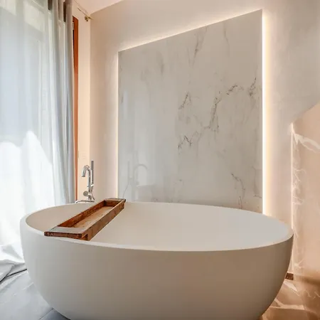 Charming Garden Hideaway In By Rent Appartement *