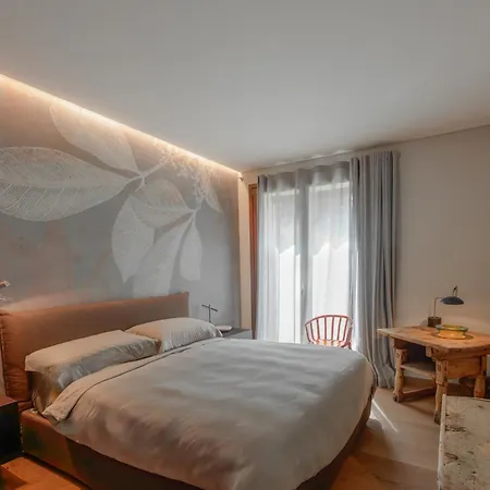 Charming Garden Hideaway By Rent Apartment Como