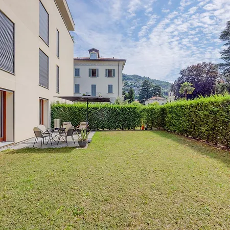 Charming Garden Hideaway By Rent * Como