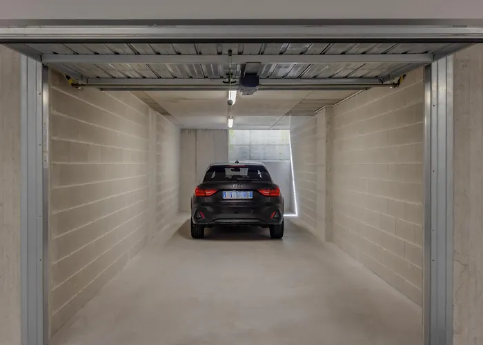 Apartmán Charming Garden Hideaway In By Rent Como